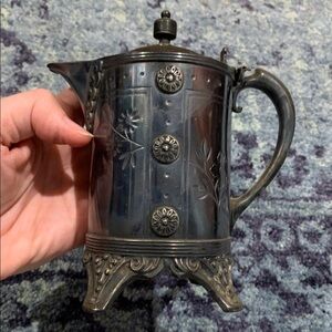 Meriden B co Vintage Victorian ornate 5” pitcher silver plate w handle